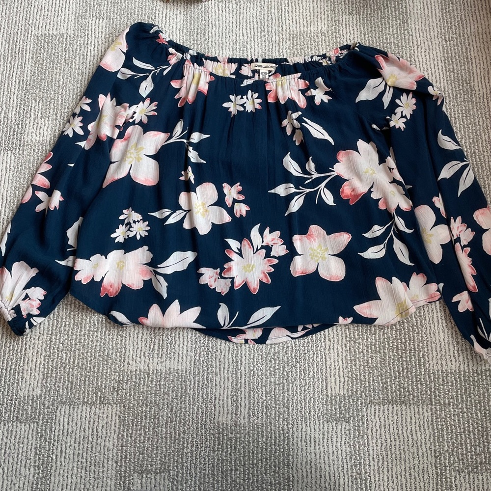 Billabong floral off- shoulder long sleeve top